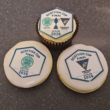 Icing paper cake toppers